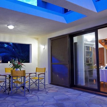 סאני ביץ' Muses Villas Resort מראה חיצוני תמונה