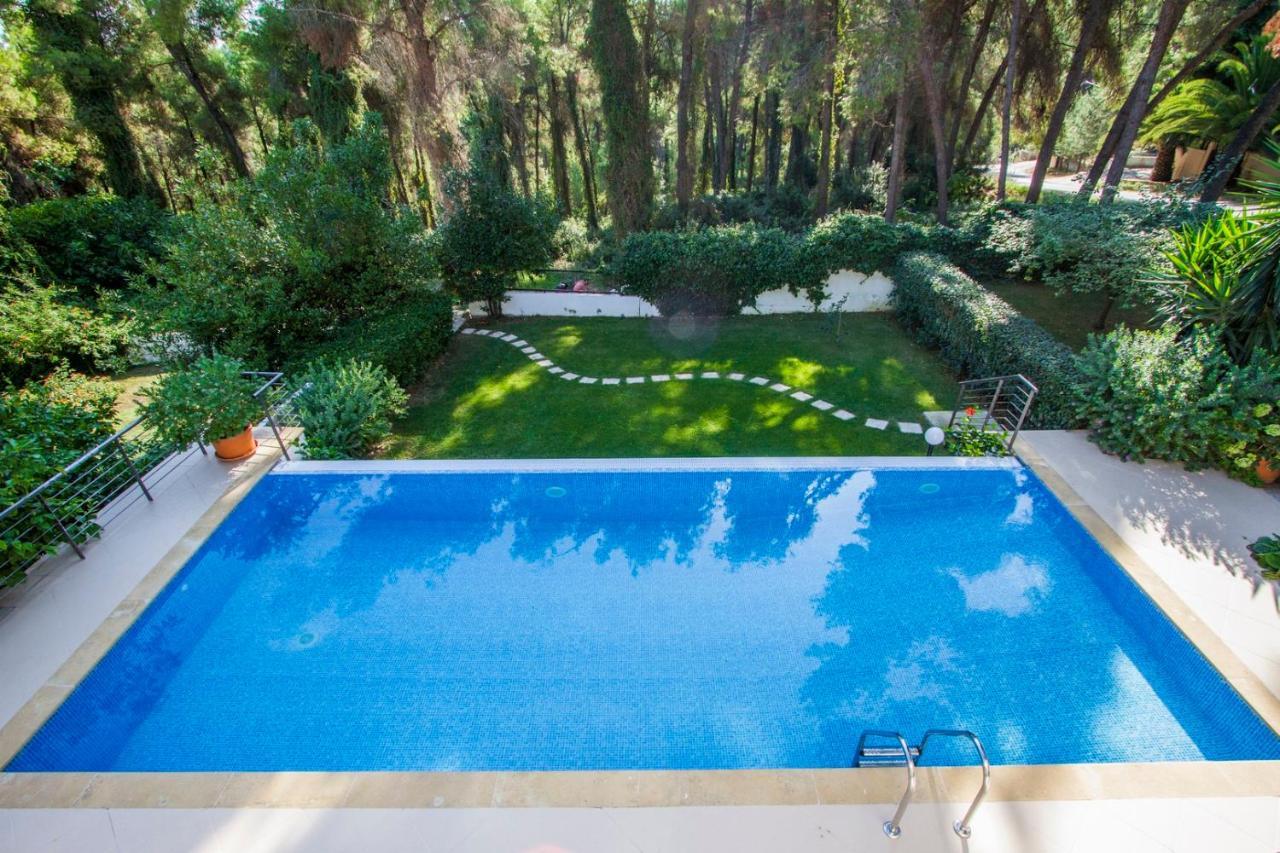 סאני ביץ' Muses Villas Resort מראה חיצוני תמונה