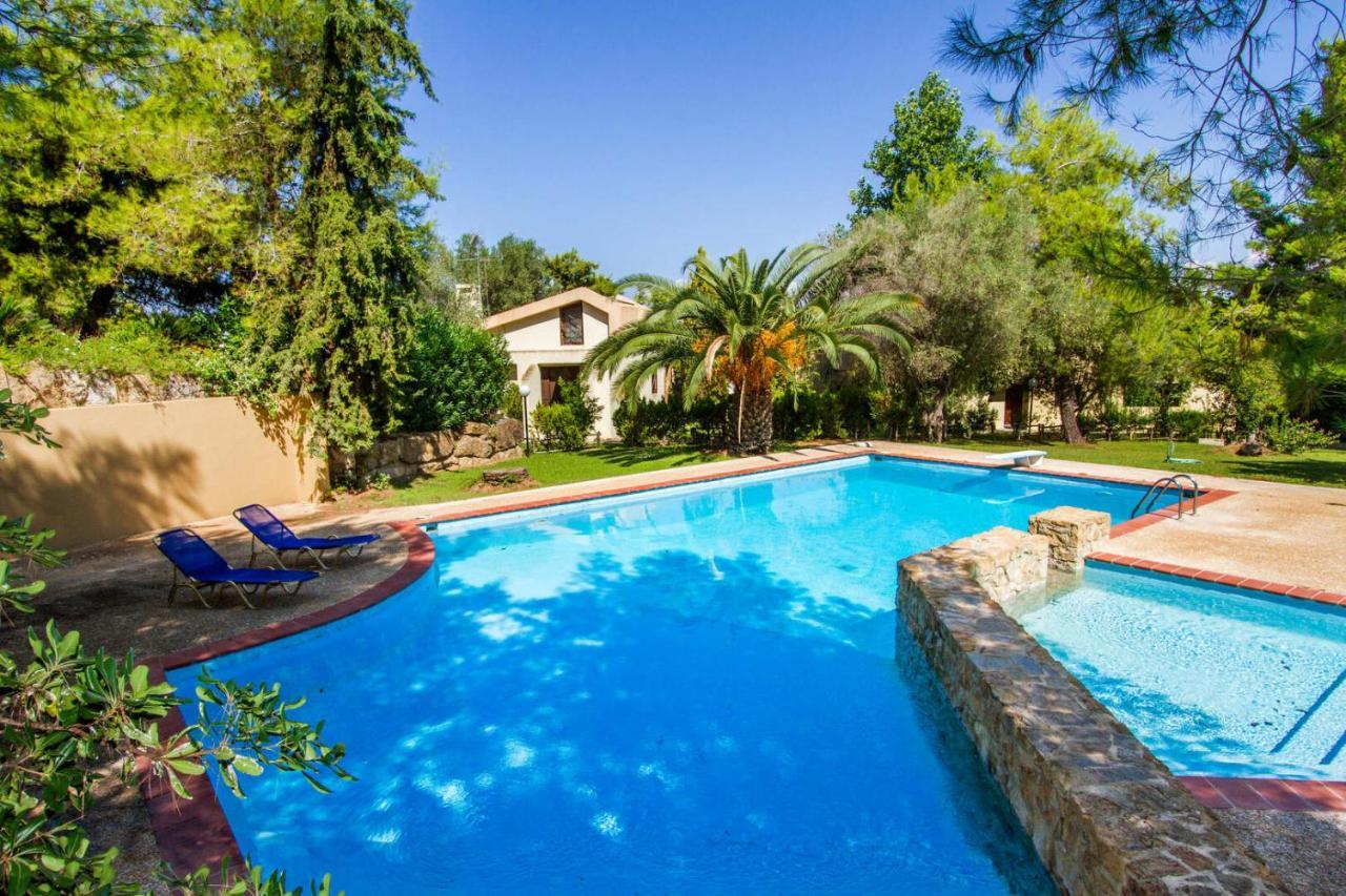 סאני ביץ' Muses Villas Resort מראה חיצוני תמונה